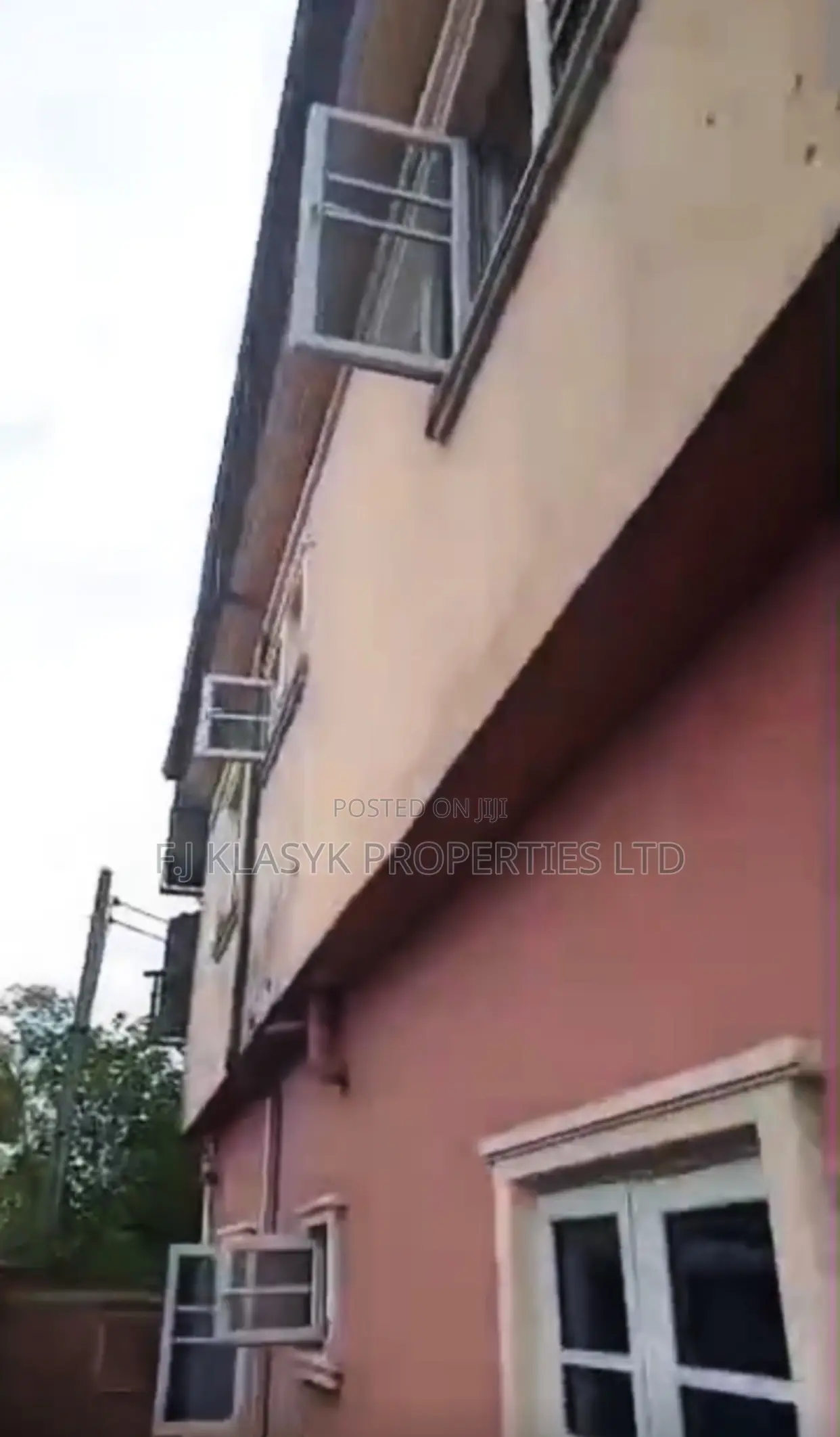 12bdrm House in Benin City for sale in Benin City