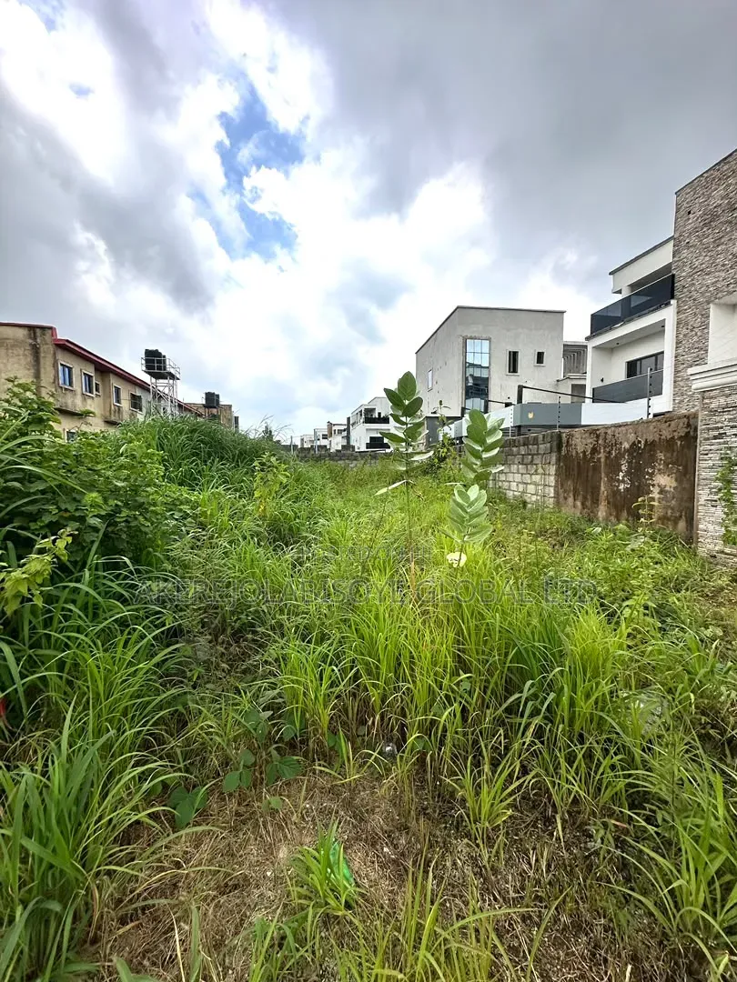 300sqm of Land for Fully Detached Duplex With Bq in Life Camp