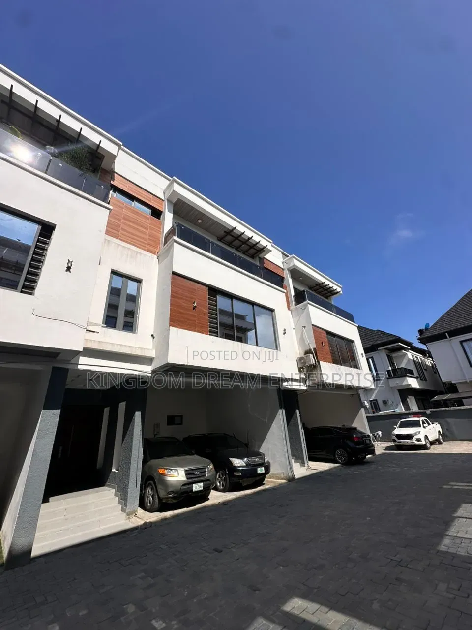 4bdrm Townhouse / Terrace in Ologolo Lekki Lagos for rent in Ologolo