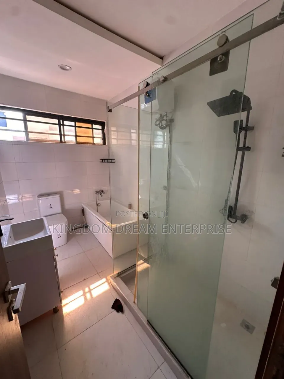 4bdrm Townhouse / Terrace in Ologolo Lekki Lagos for rent in Ologolo