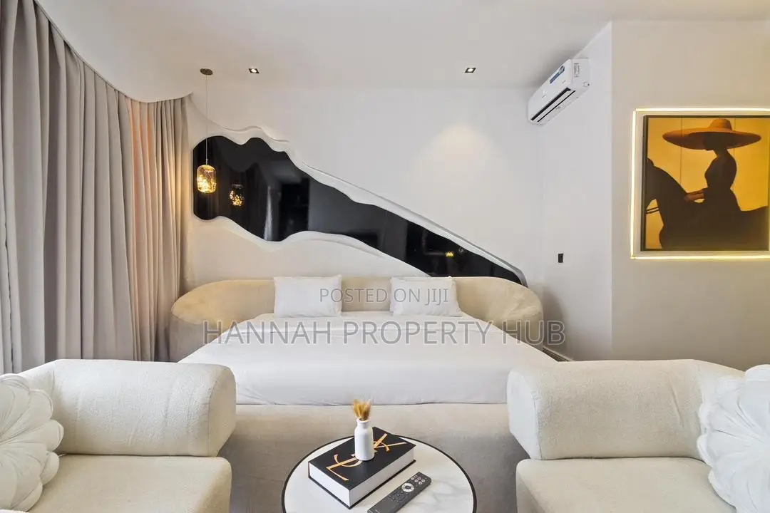 4bdrm Duplex in Mobolaji Johnson, Lekki for sale in Lekki