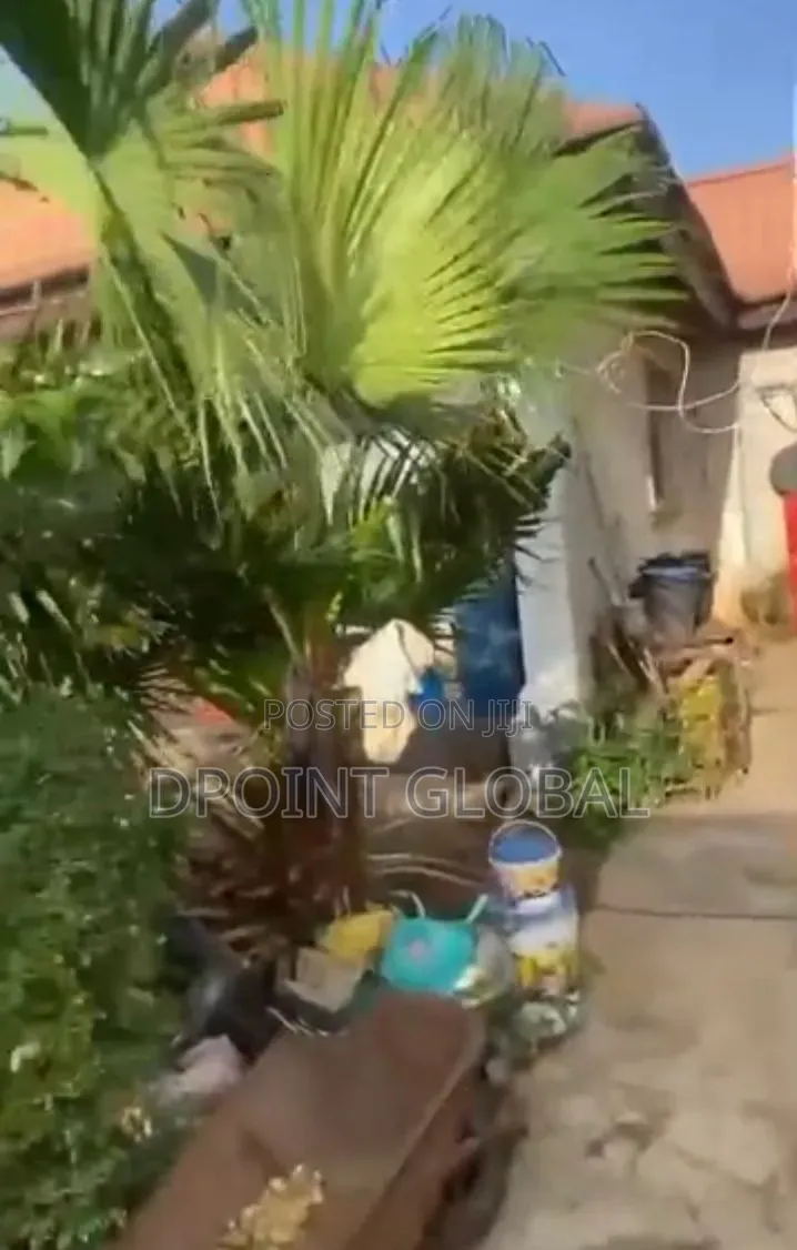 5bdrm Bungalow in Not Estate, Ayobo for sale in Ayobo
