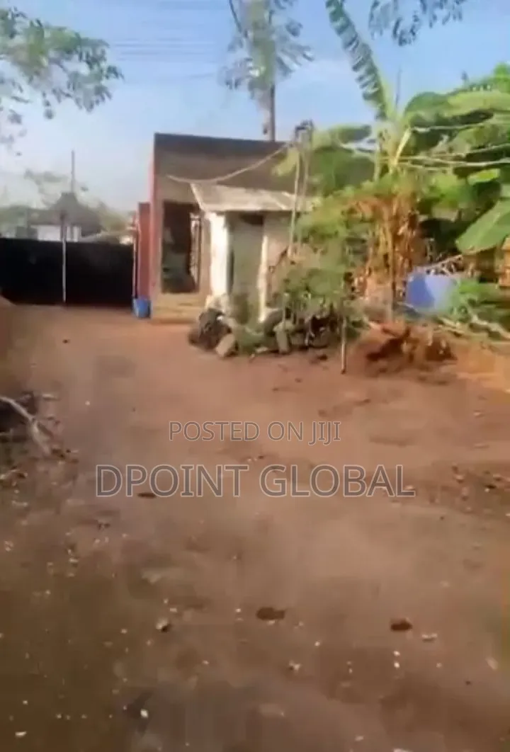 5bdrm Bungalow in Not Estate, Ayobo for sale in Ayobo