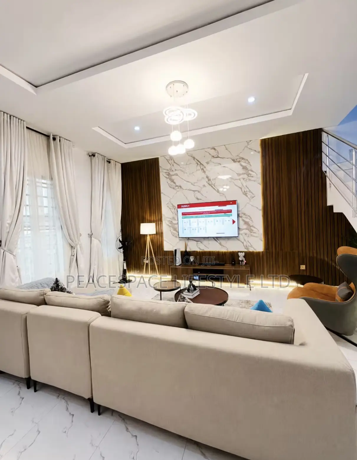Elegant 4 Bedroom Lekki With Gym, Swimming & Snooker Board in Lekki