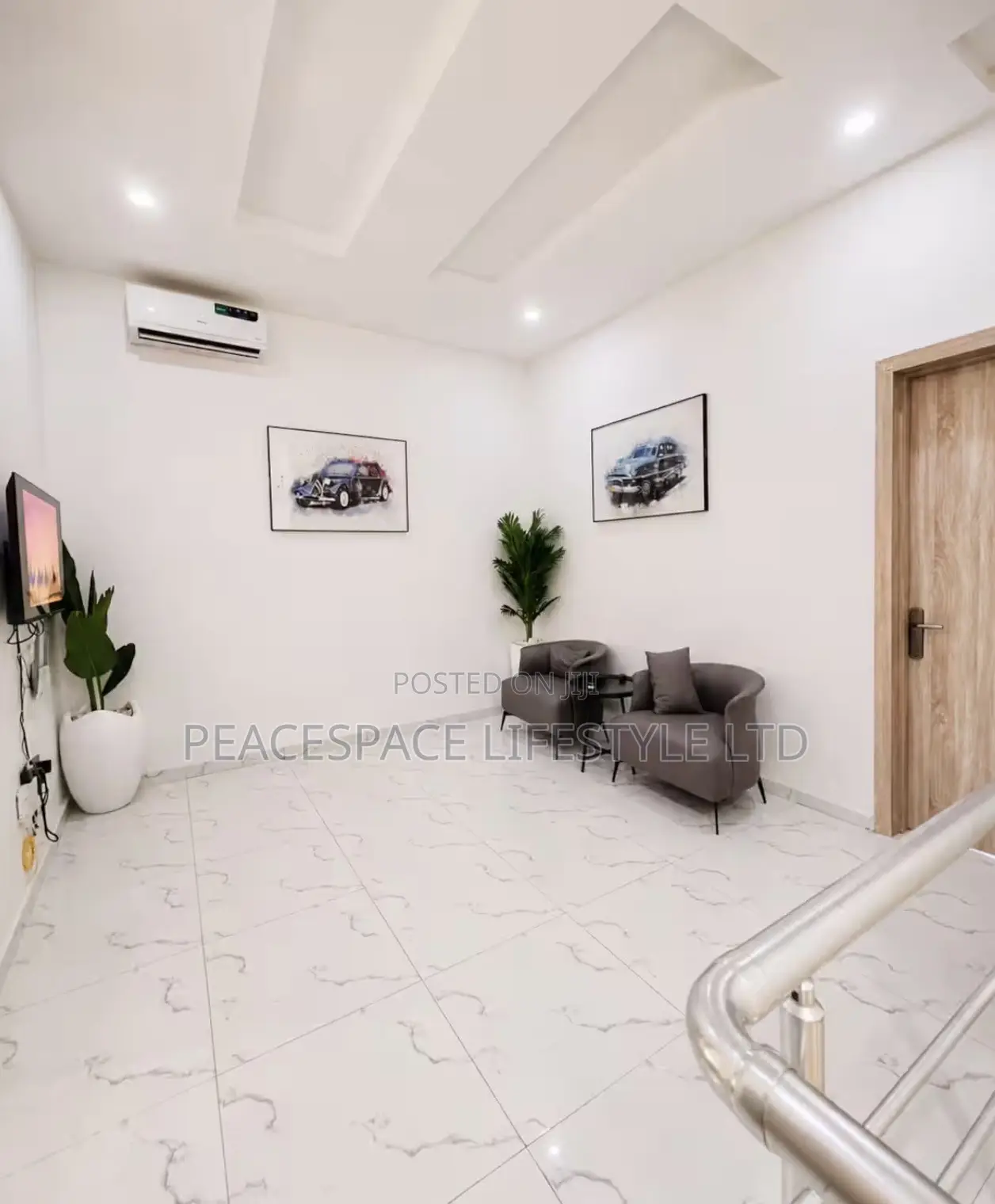 Elegant 4 Bedroom Lekki With Gym, Swimming & Snooker Board in Lekki