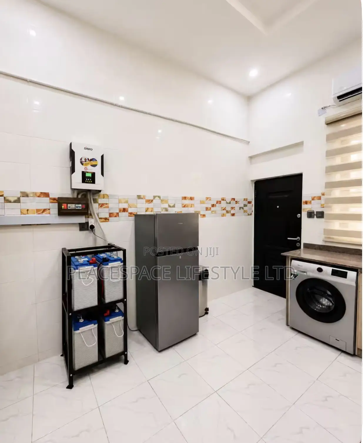 Elegant 4 Bedroom Lekki With Gym, Swimming & Snooker Board in Lekki
