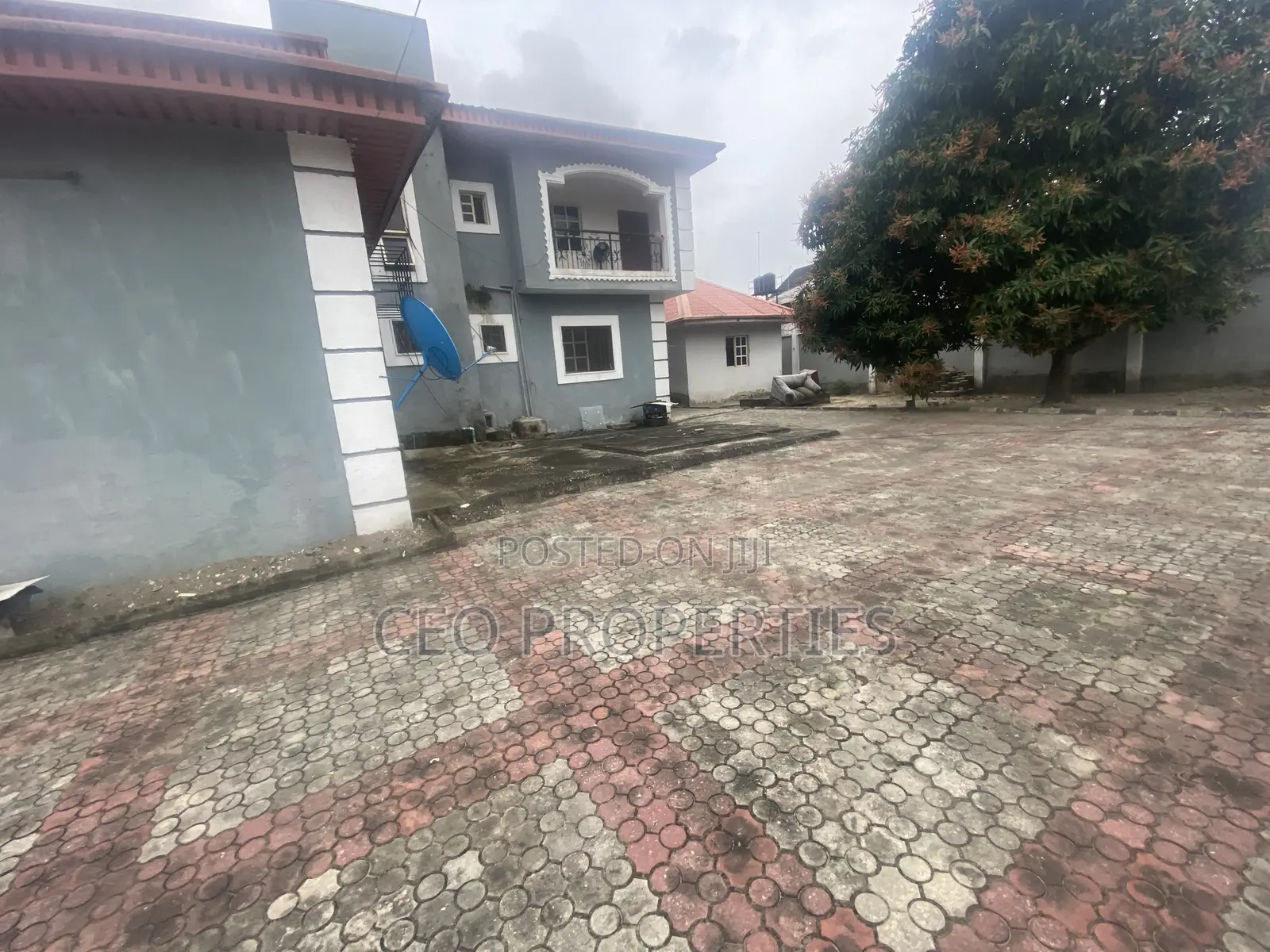 5bdrm Bungalow in Estate/Ado, Ajah for sale in Ajah