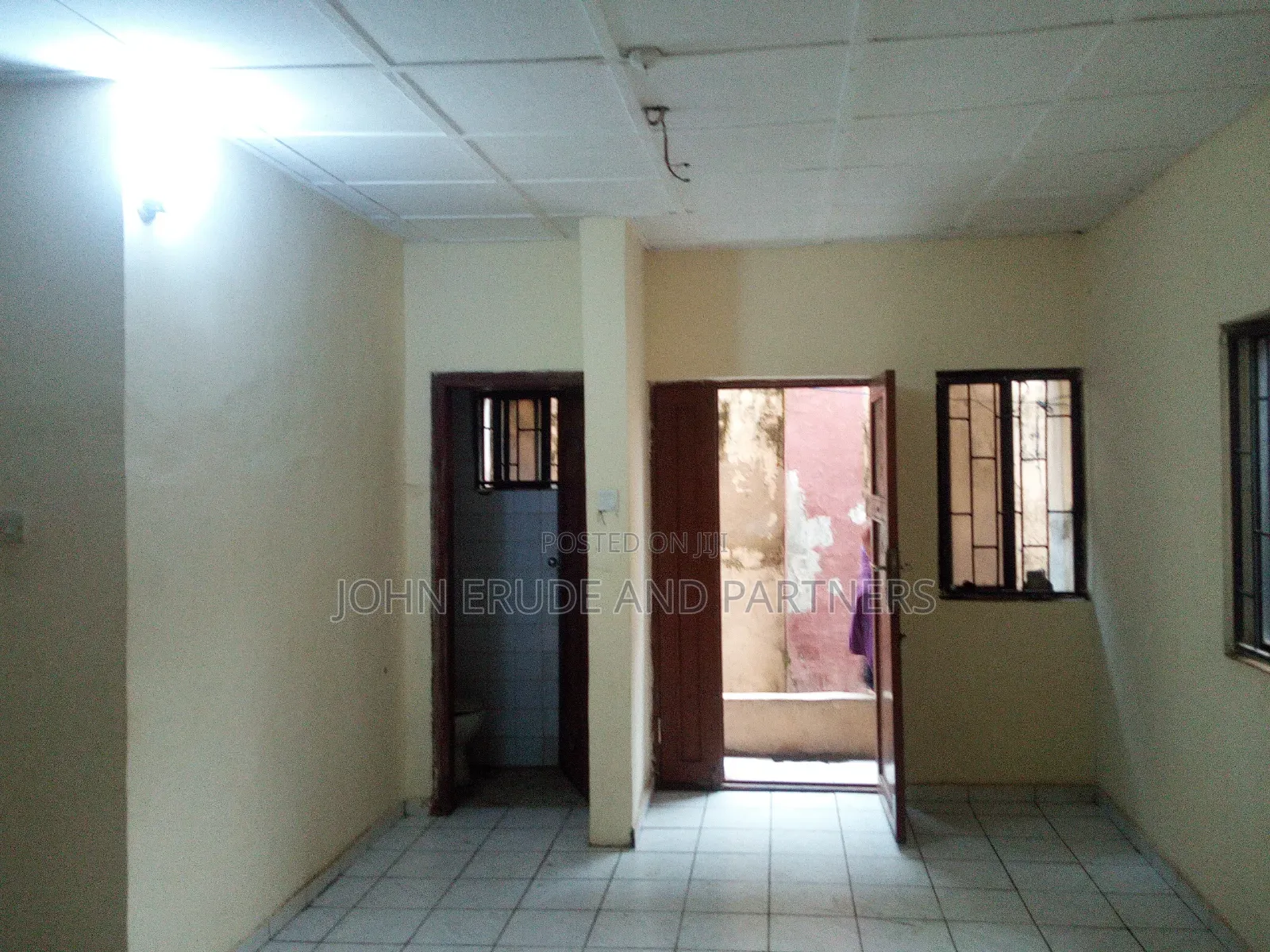 2bdrm Bungalow in Gwarinpa Abuja, Life Camp for rent in Life Camp