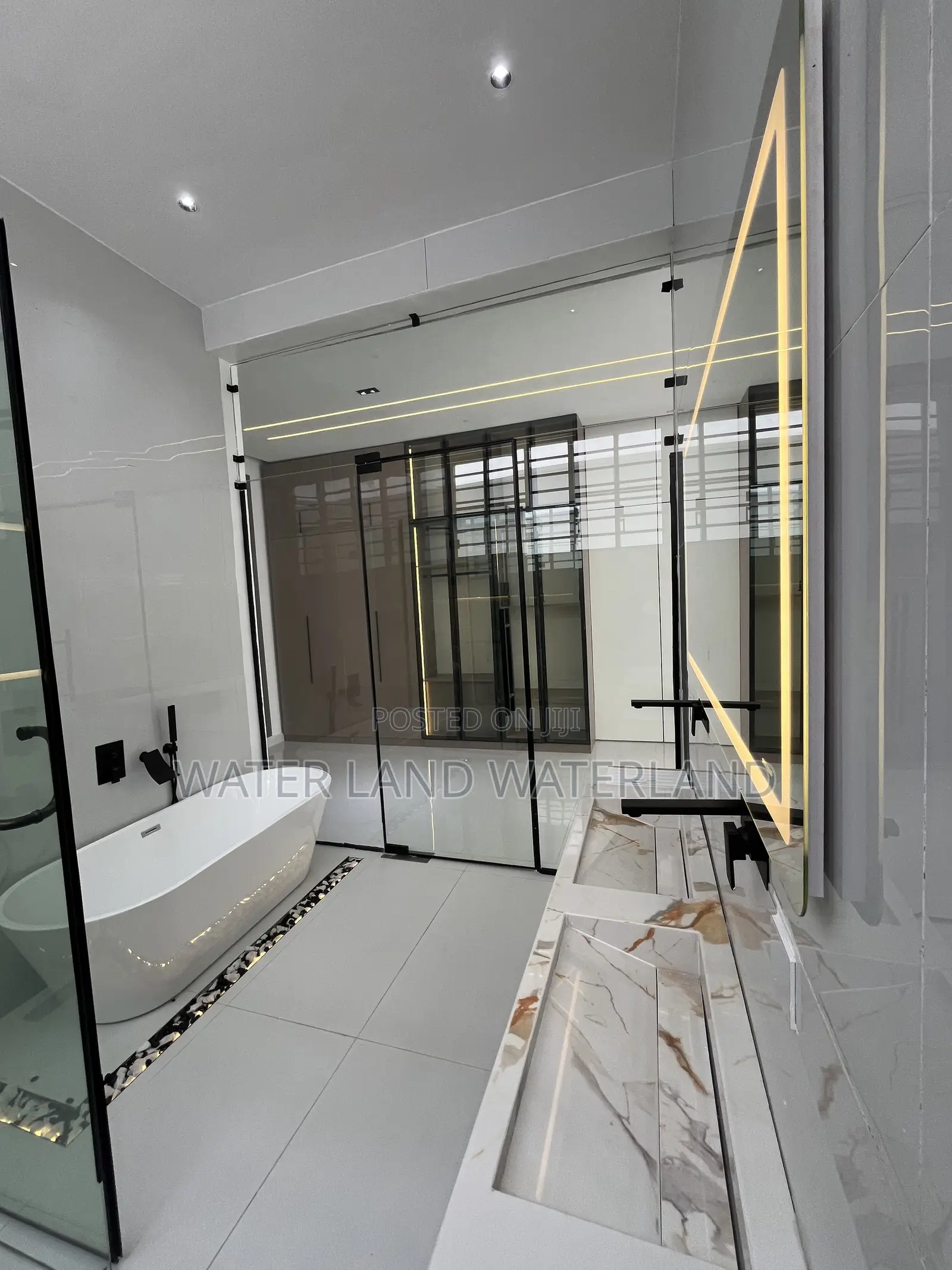 5bdrm Duplex in Royal Pine, Lekki Expressway for sale in Lekki Expressway
