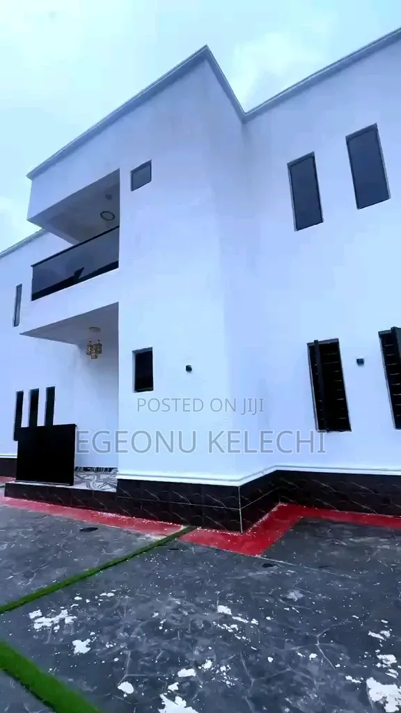 4bdrm Duplex in Owerri for sale in Owerri