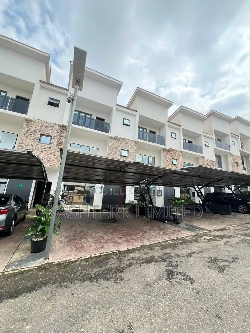 4bdrm Duplex in Guzape for sale in Guzape District