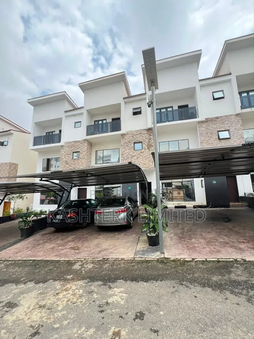 4bdrm Duplex in Guzape for sale in Guzape District