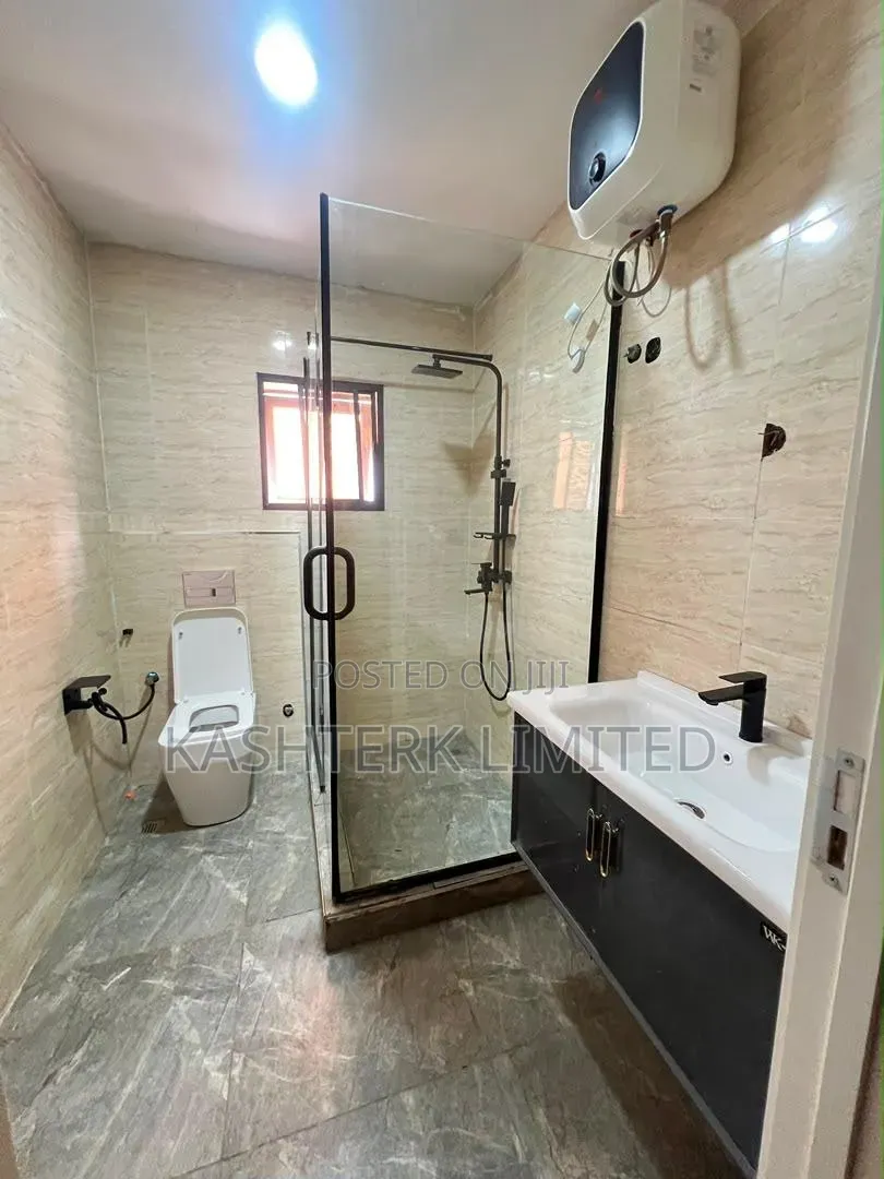 4bdrm Duplex in Guzape for sale in Guzape District
