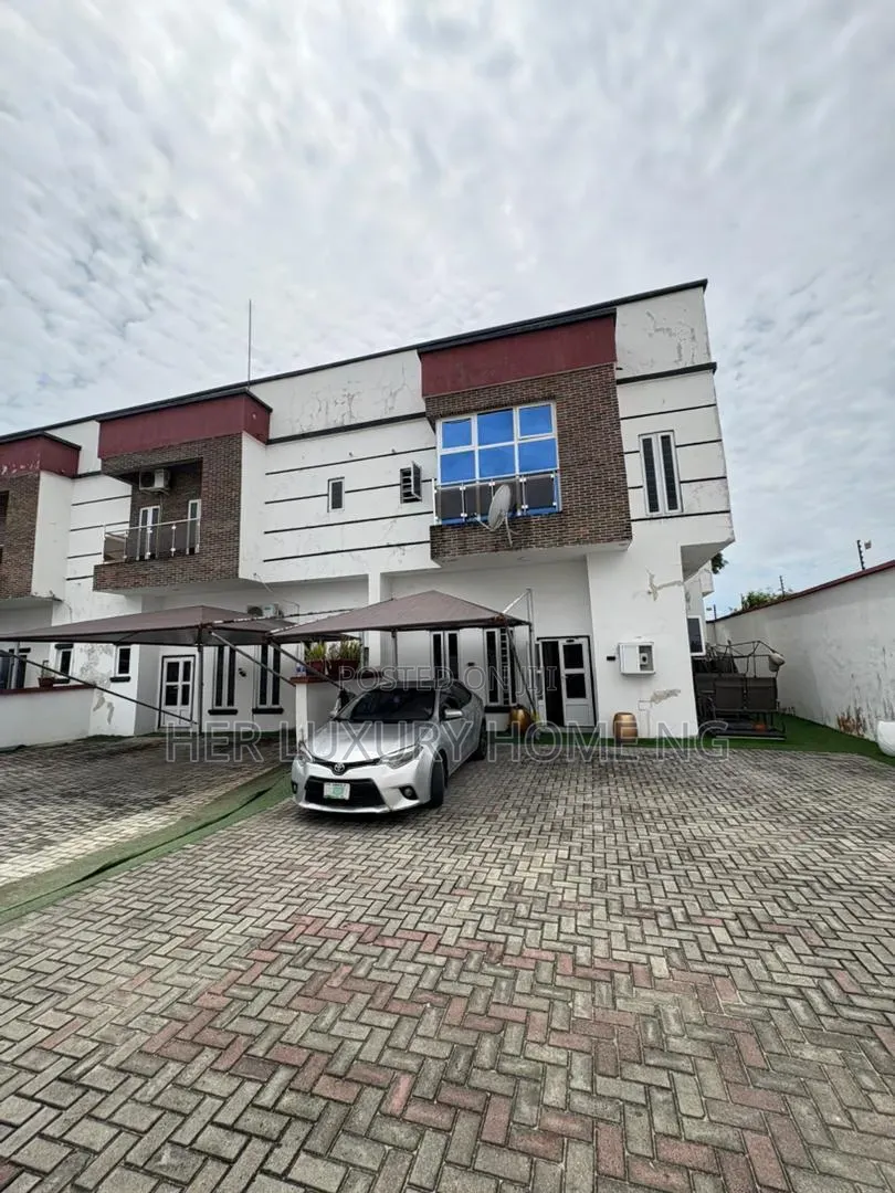 3bdrm Duplex in Orchid Road, Lekki Expressway for sale in Lekki Expressway