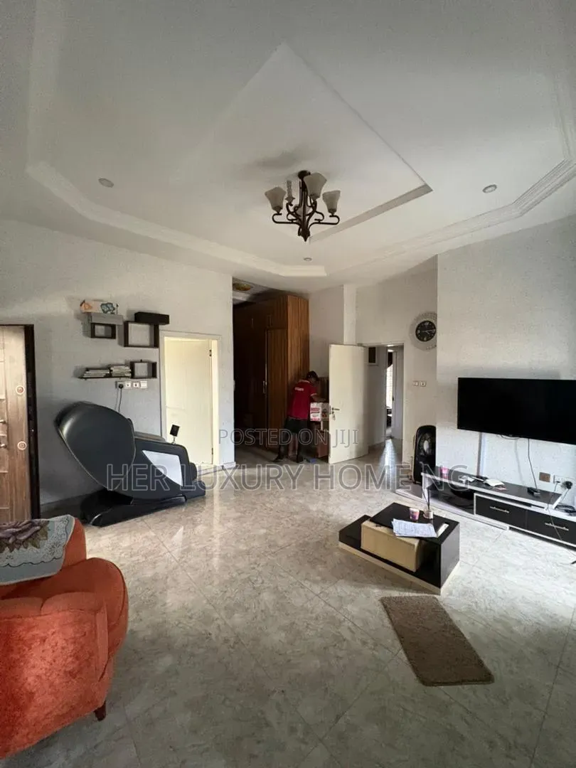 3bdrm Duplex in Orchid Road, Lekki Expressway for sale in Lekki Expressway