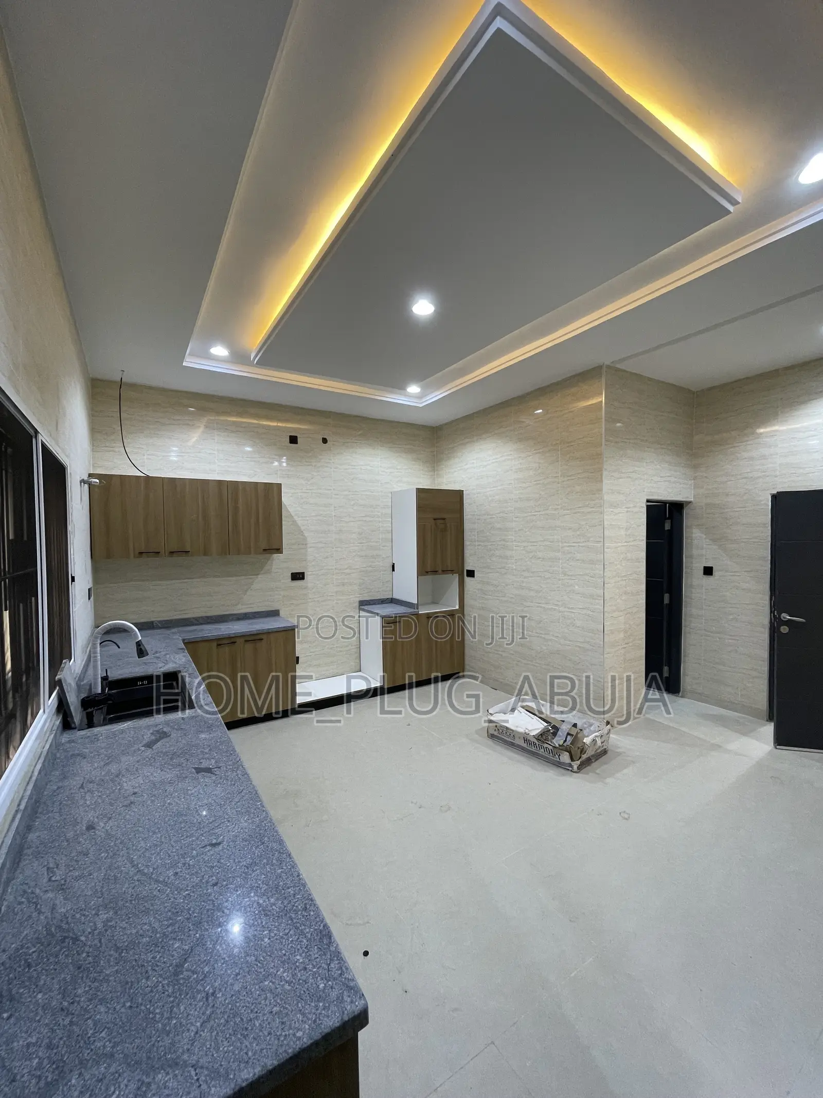 4bdrm Duplex in Larix Home Estate for rent in Idu