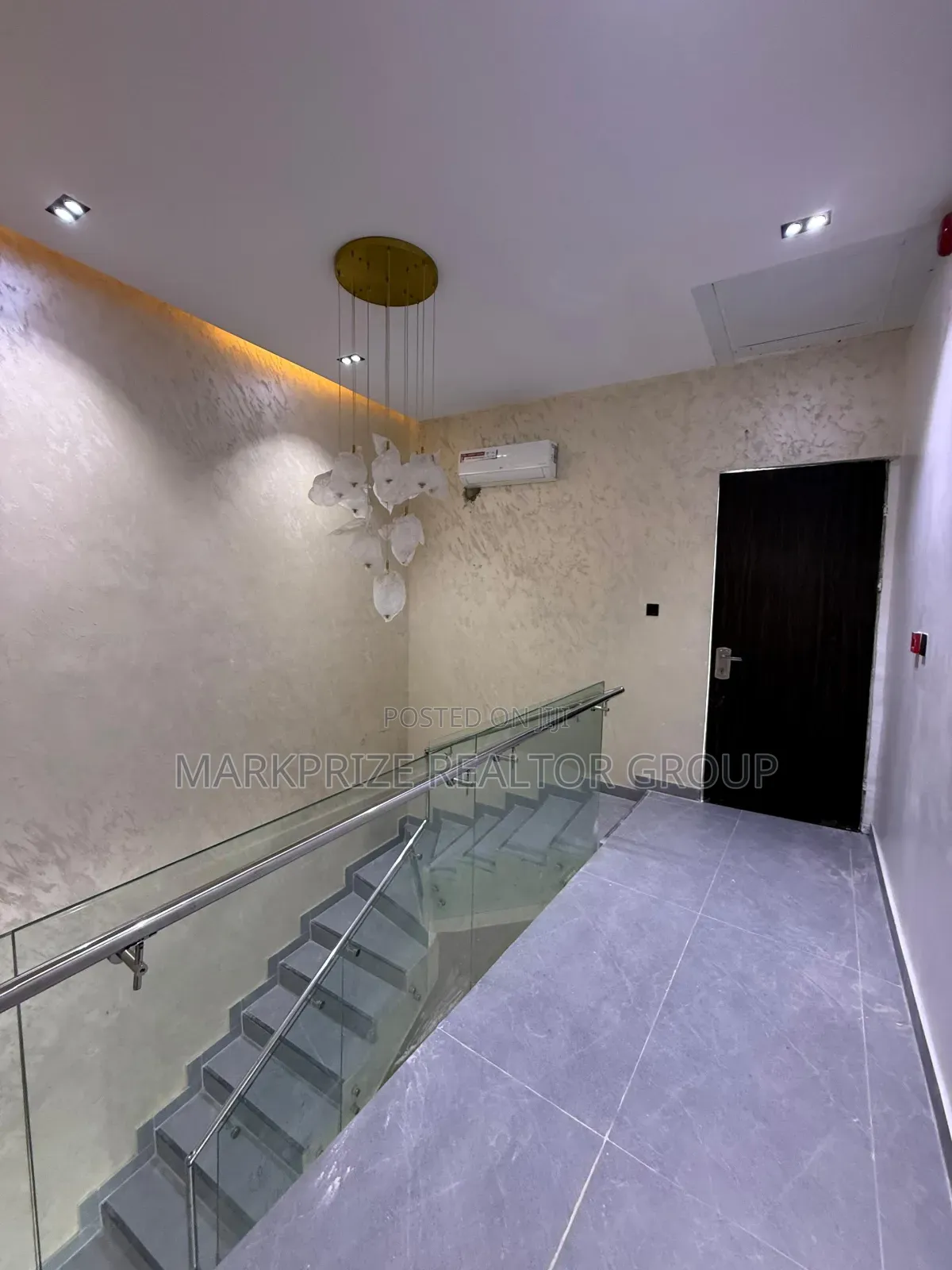 4bdrm Duplex in Surulere Lagos for sale in Aguda / Surulere