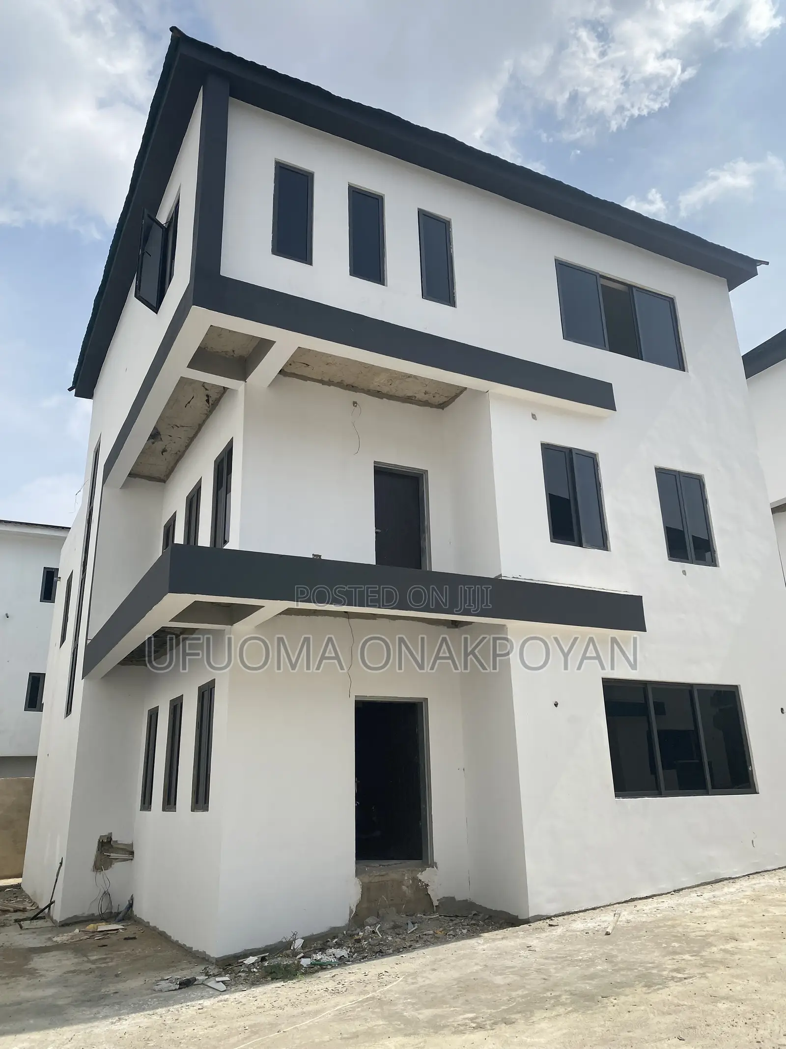 5bdrm Duplex in Katampe Extension for sale in Katampe Extension