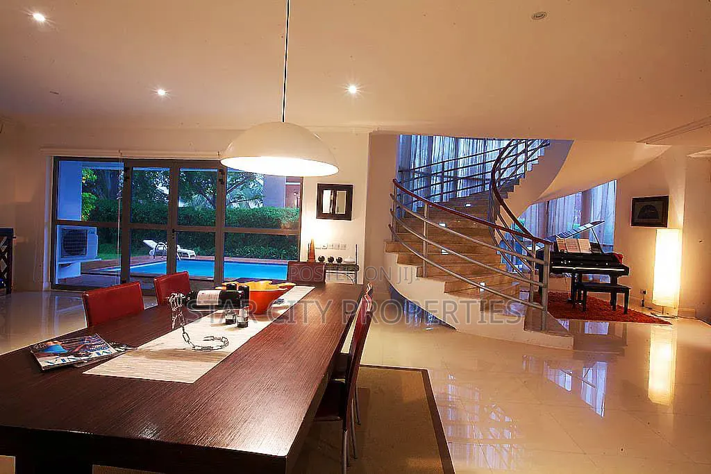 5bdrm Duplex in Vgc for sale in VGC / Ajah