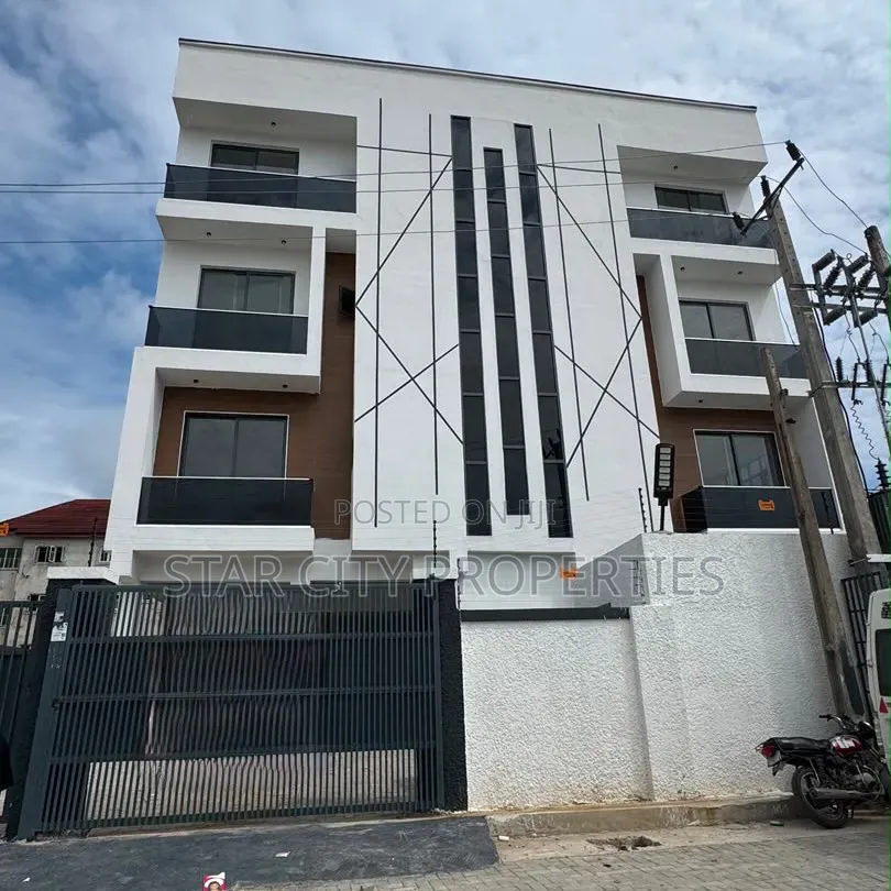 2bdrm Apartment in Chevron for sale in Chevron
