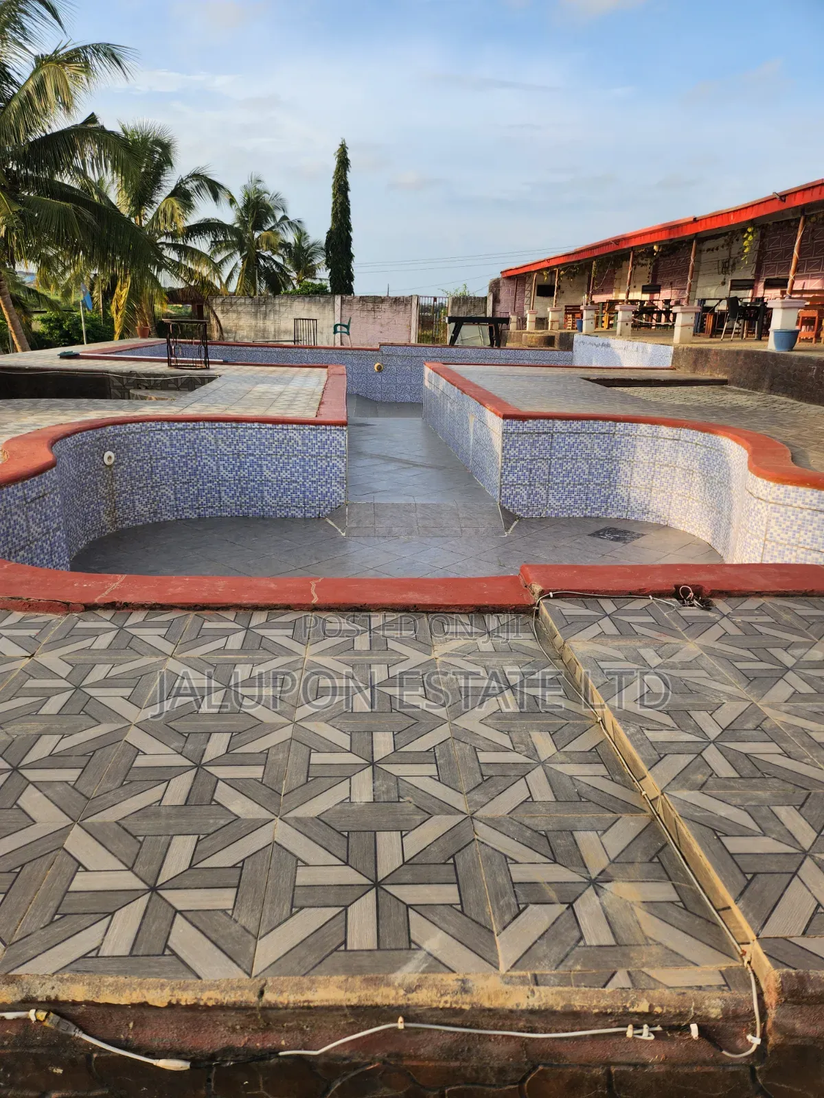 Resort Hotel for Sale in Ado-Odo/Ota