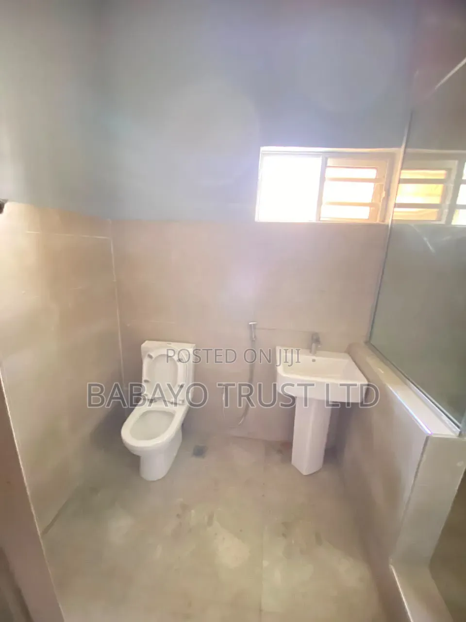 4bdrm Duplex in Iyanganku for rent in Iyanganku