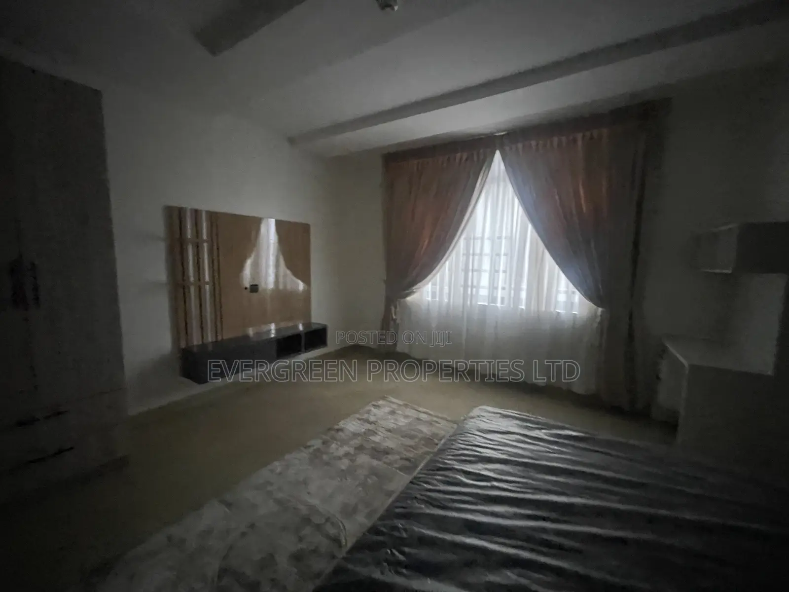 Furnished 3bdrm Apartment in Kofo Abayomi for sale in Kofo Abayomi