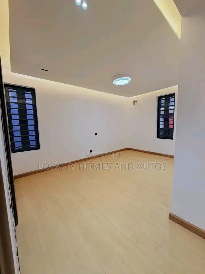 4bdrm Duplex in Opebi for sale in Opebi