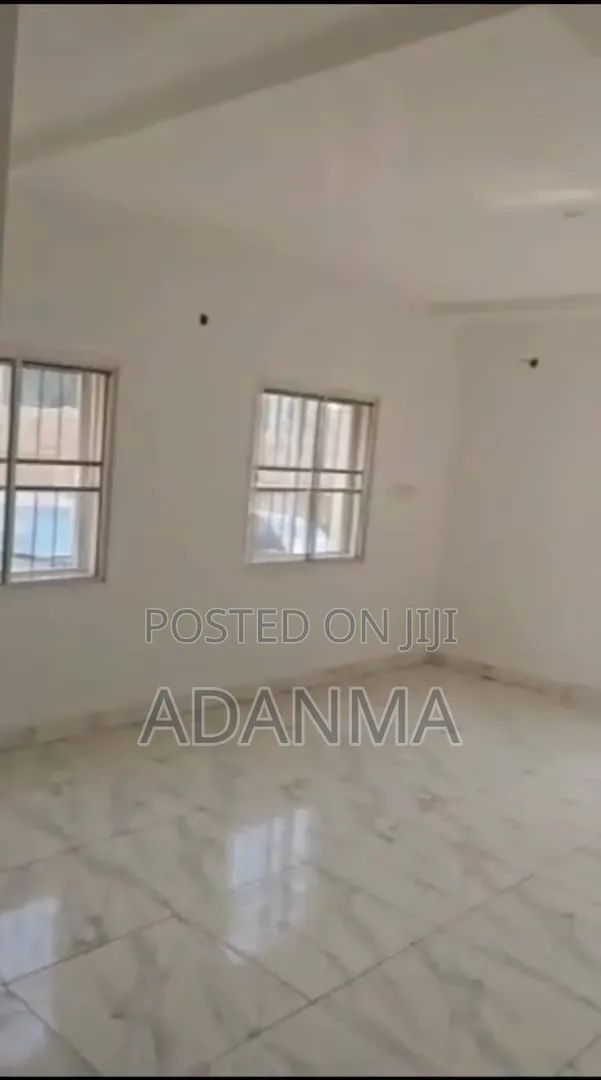 3bdrm Apartment in Karmo for sale in Karmo