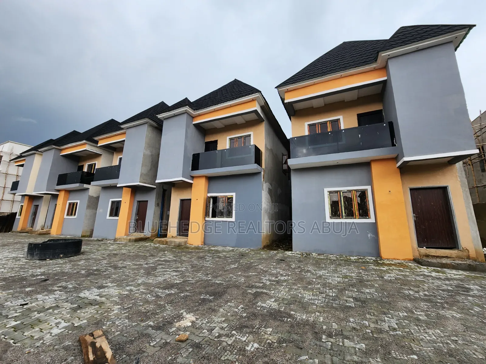 4bdrm Duplex in Dawaki for sale in Dawaki
