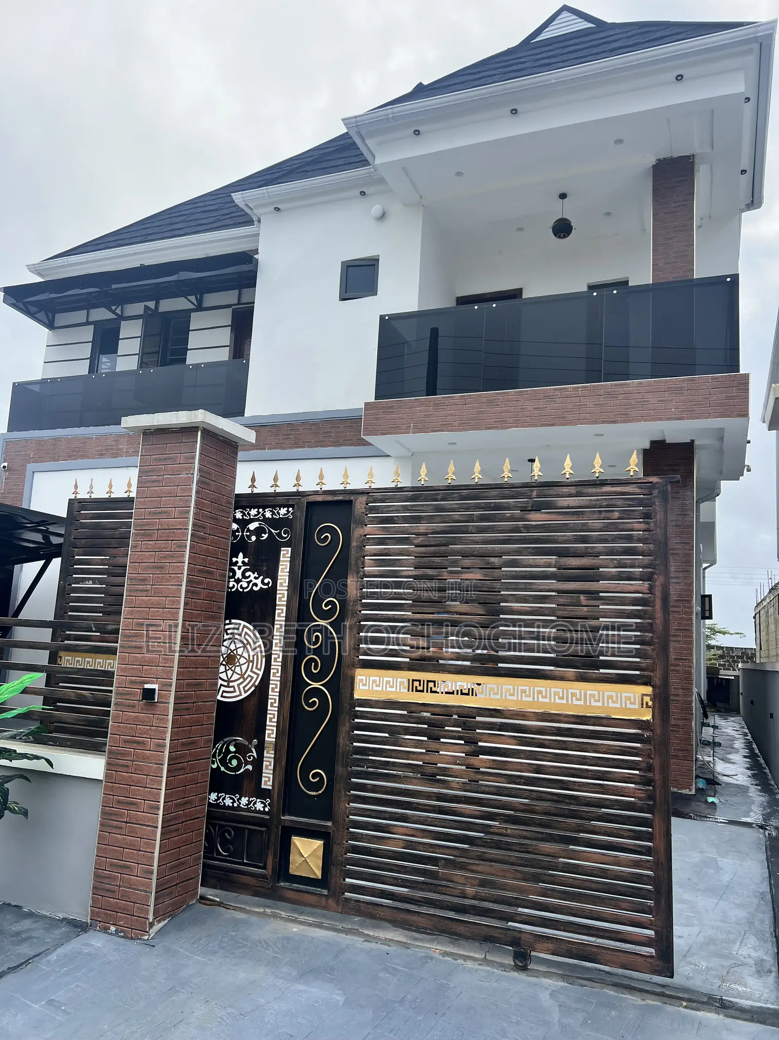 4bdrm Duplex in Rose Garden Estate, Bogije for sale in Bogije