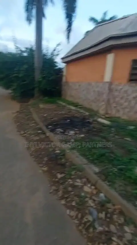 5bdrm Bungalow in Life Camp for sale in Life Camp