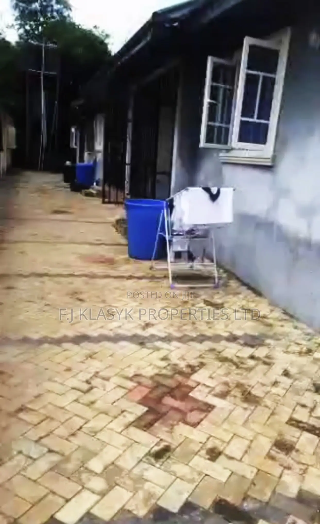 6bdrm Apartment in Benin City for sale in Benin City