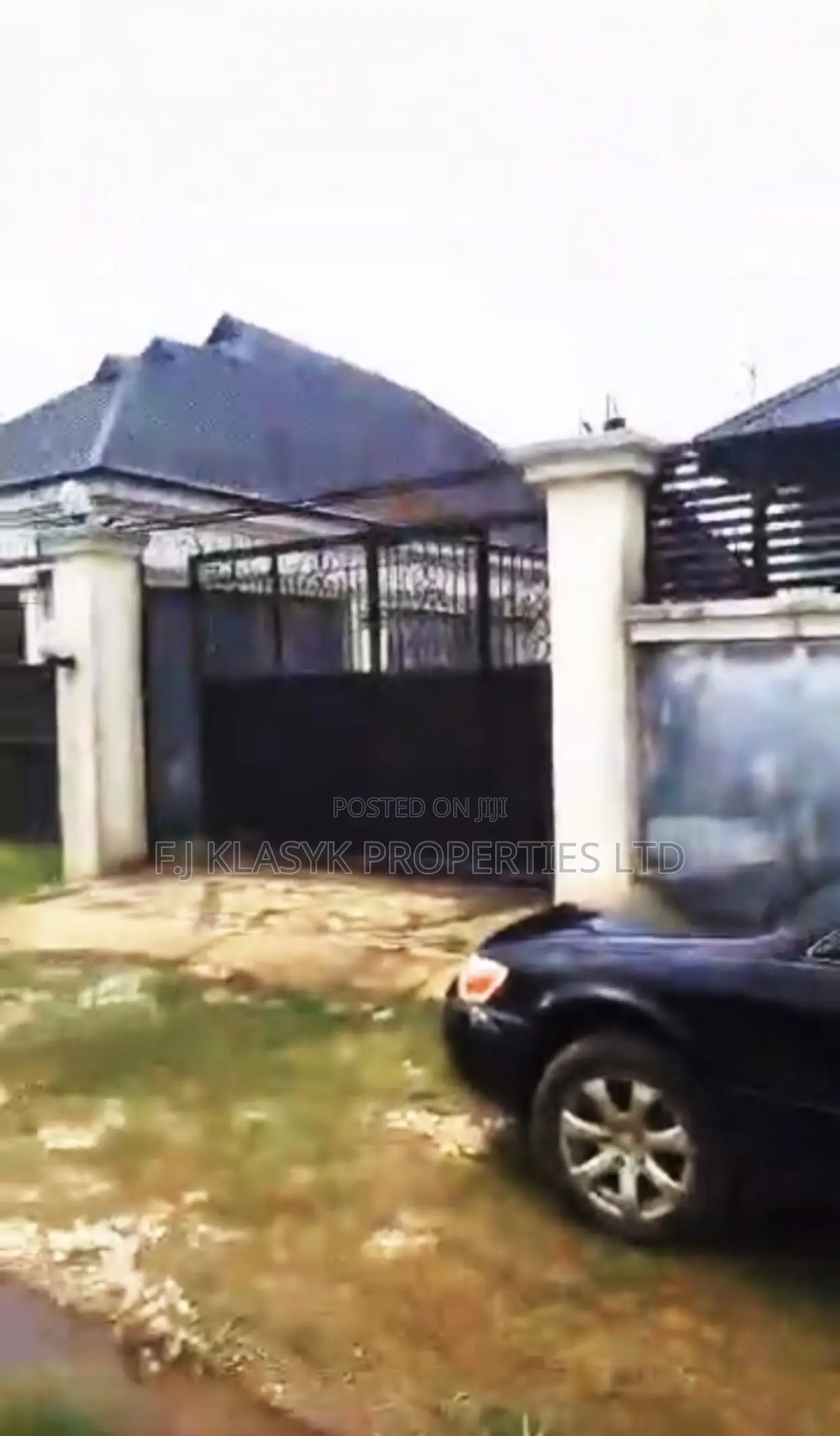 6bdrm Apartment in Benin City for sale in Benin City