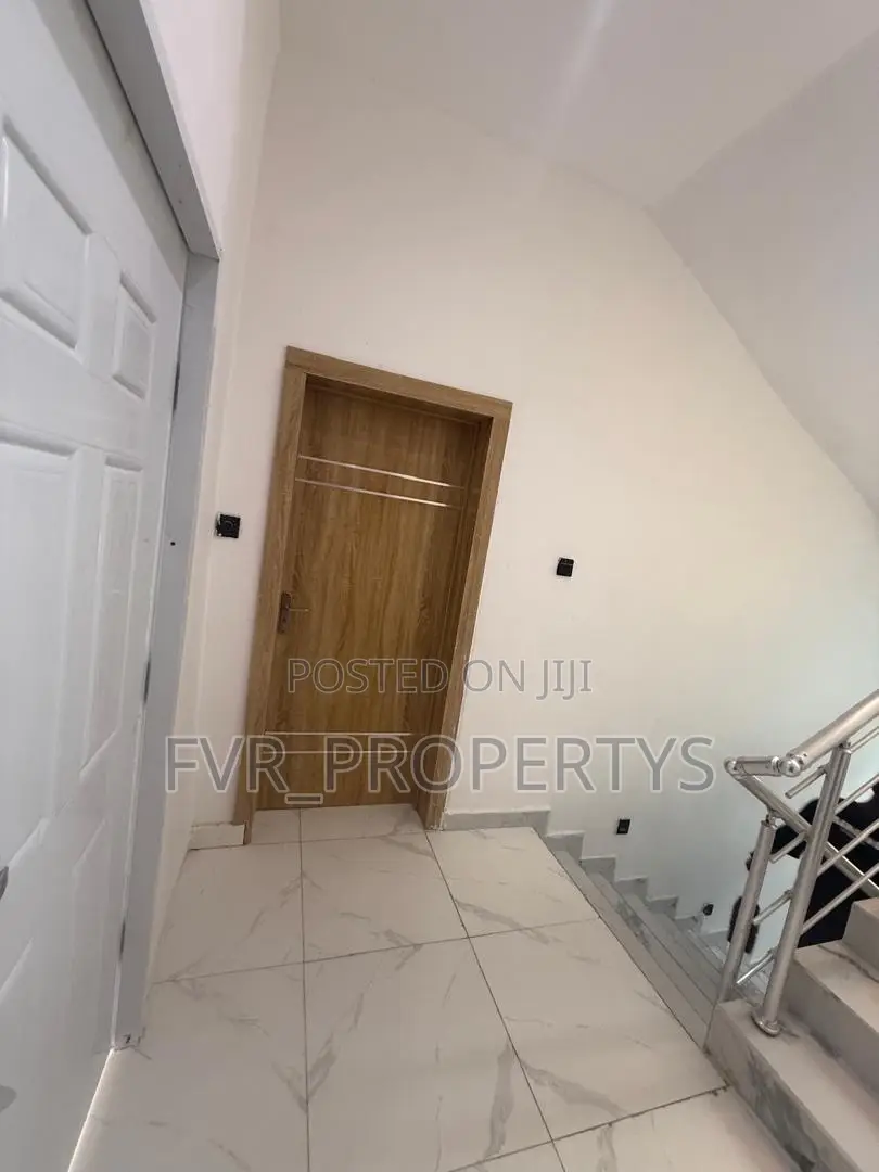 Mini Flat in Ologolo for rent in Ologolo