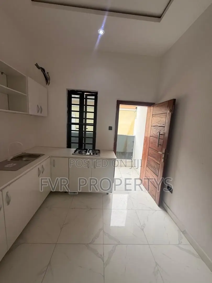 Mini Flat in Ologolo for rent in Ologolo