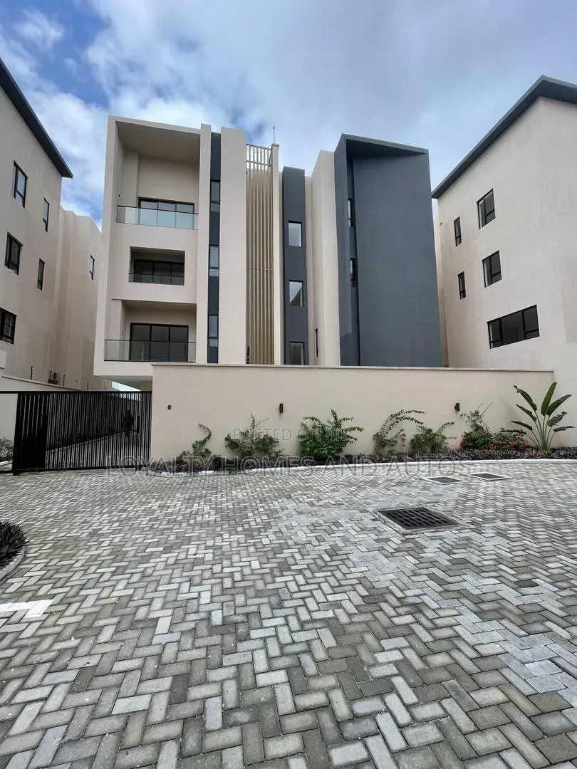 5bdrm Duplex in Old Ikoyi for sale in Old Ikoyi