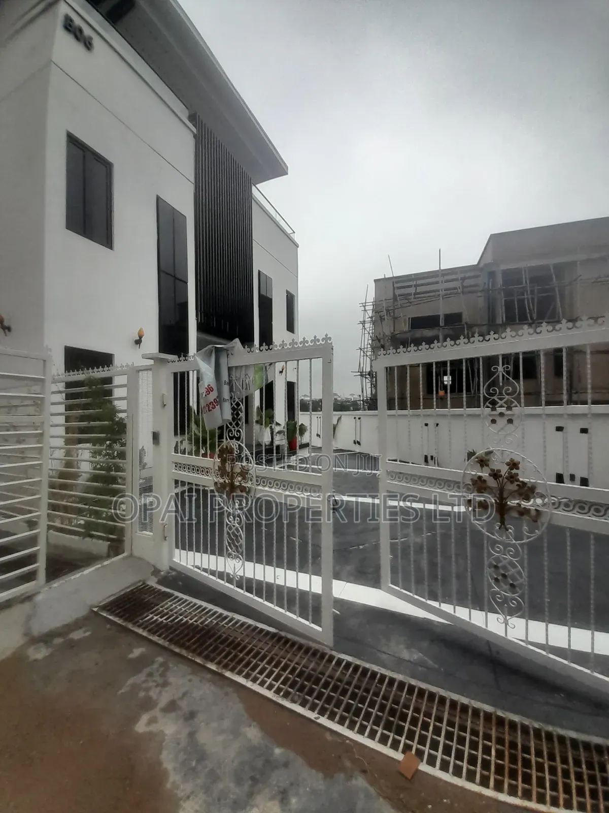 Furnished 5bdrm House in Guzape District for sale in Guzape District