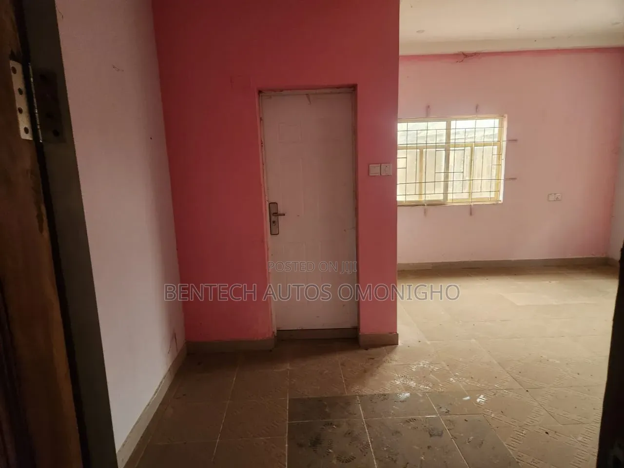6bdrm Duplex in Surulere for sale in Surulere