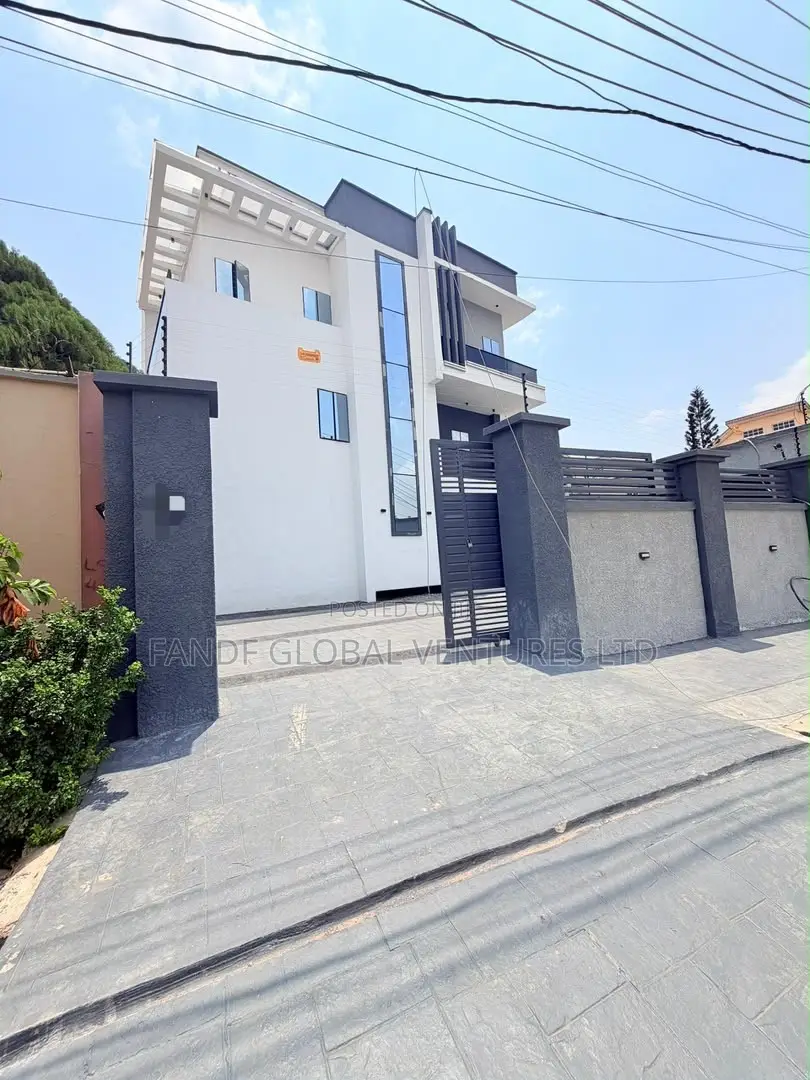 4bdrm Duplex in Magodo for sale in Magodo