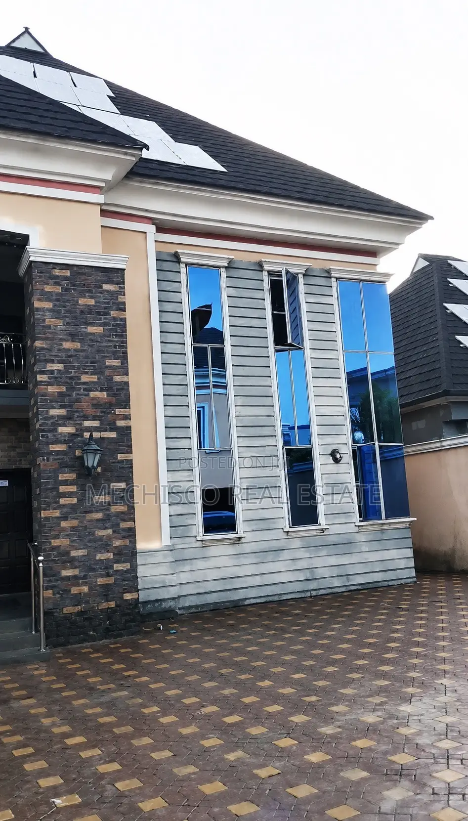 4bdrm Duplex in Eliozu for sale in Eliozu