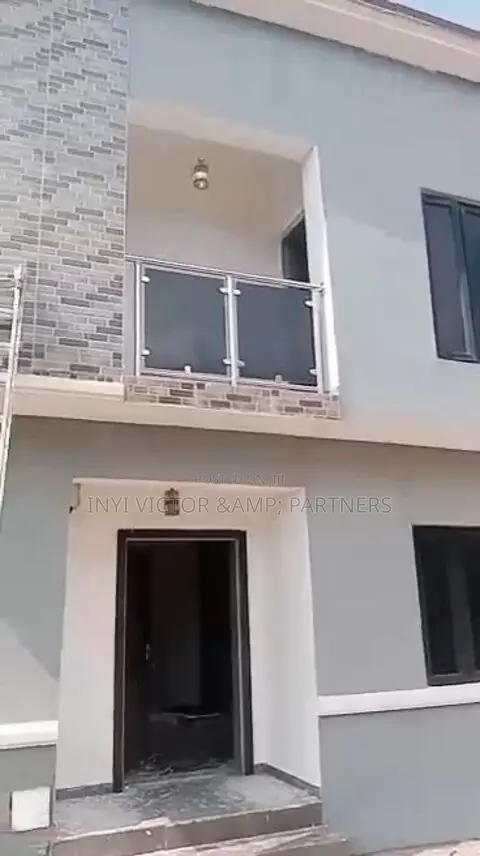 4bdrm Duplex in Dakwo District for rent in Dakwo District