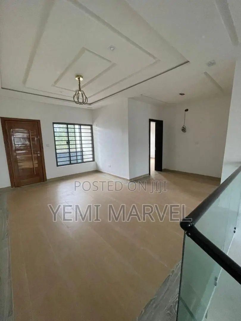 3bdrm Duplex in Carlton Gate Estate, for sale in Akobo