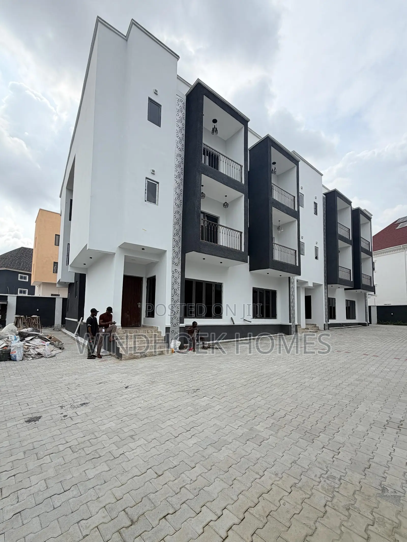 4bdrm Duplex in Jahi for sale in Jahi