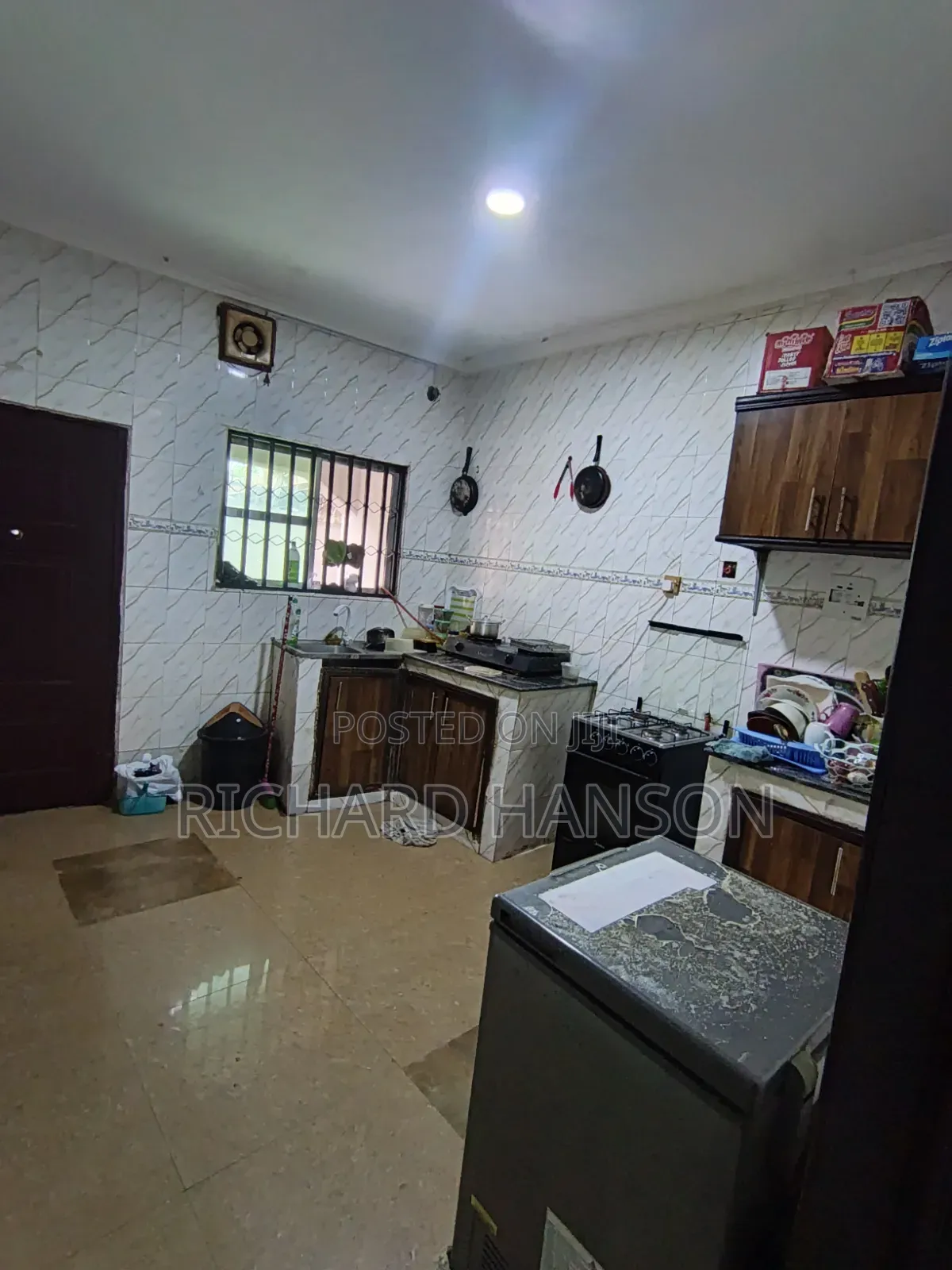 1bdrm Shared Apartment in Non Flooded, Thomas Estate for rent in Thomas Estate