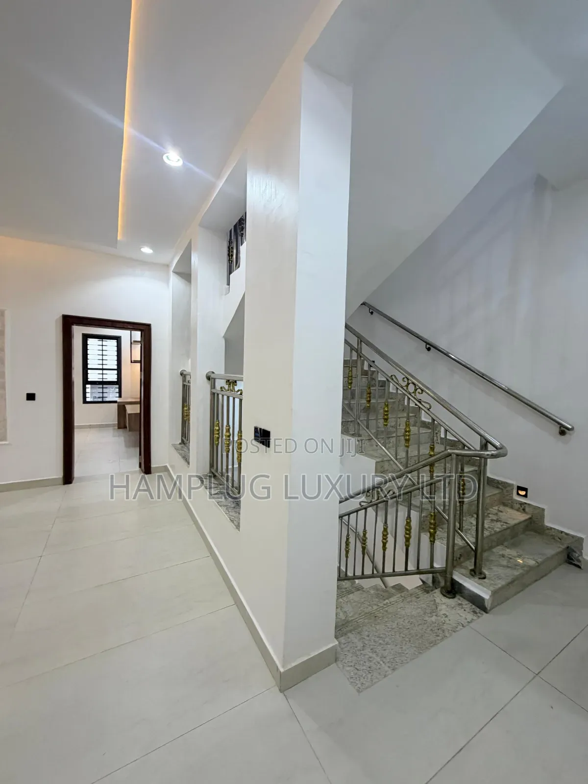 4bdrm Duplex in Guzape, Central Business District for sale in Central Business District