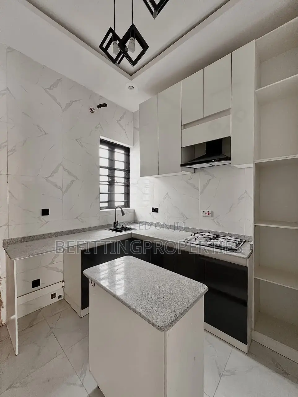 4bdrm Duplex in Lekki for sale in Lekki