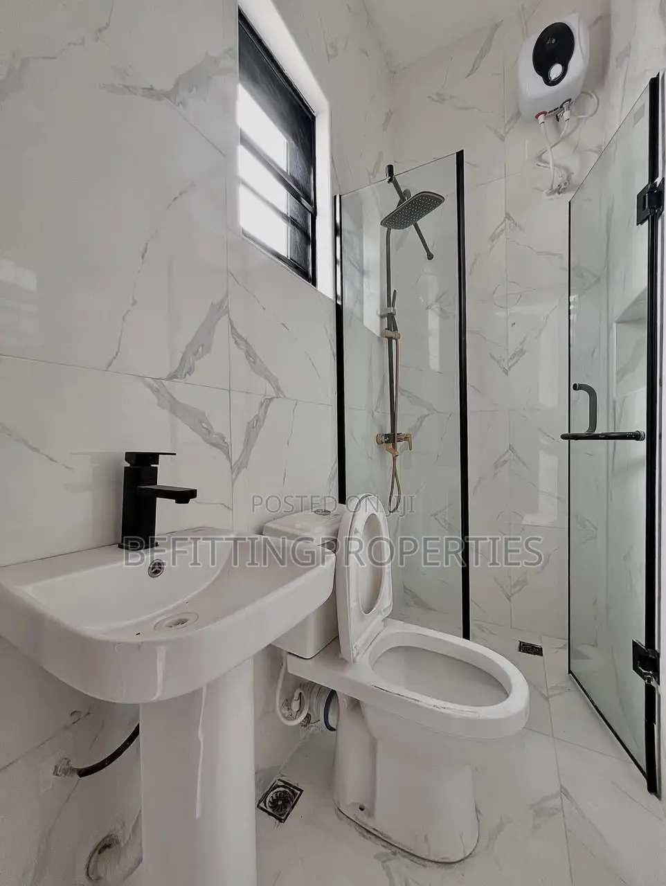 4bdrm Duplex in Lekki for sale in Lekki