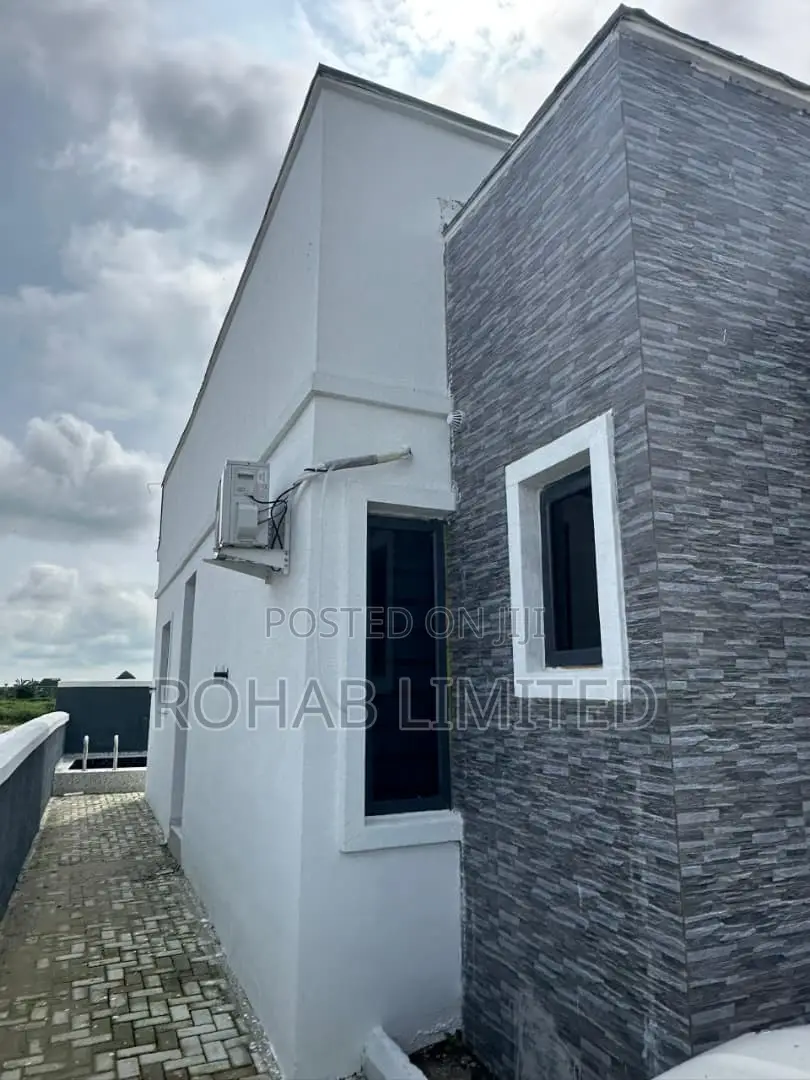 Certificate of Occupancy in Elerangbe