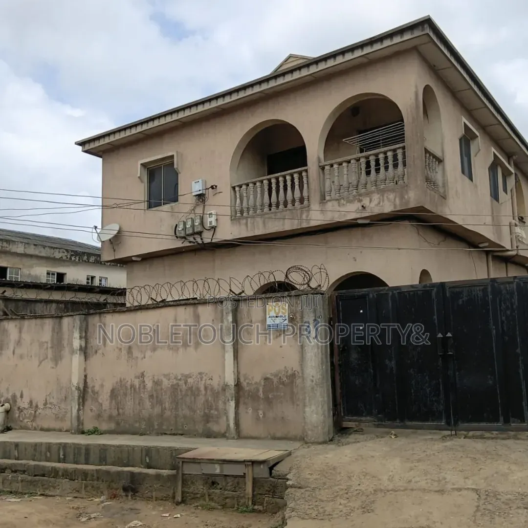 2bdrm Block of Flats in Agodo Ikotun Egbe, Cele for sale in Cele